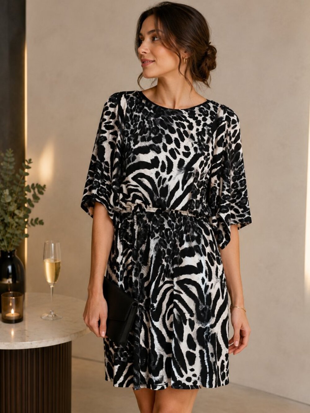 Sandra Darren Animal Print Cocktail Dress Kimono Sleeve Size 12
